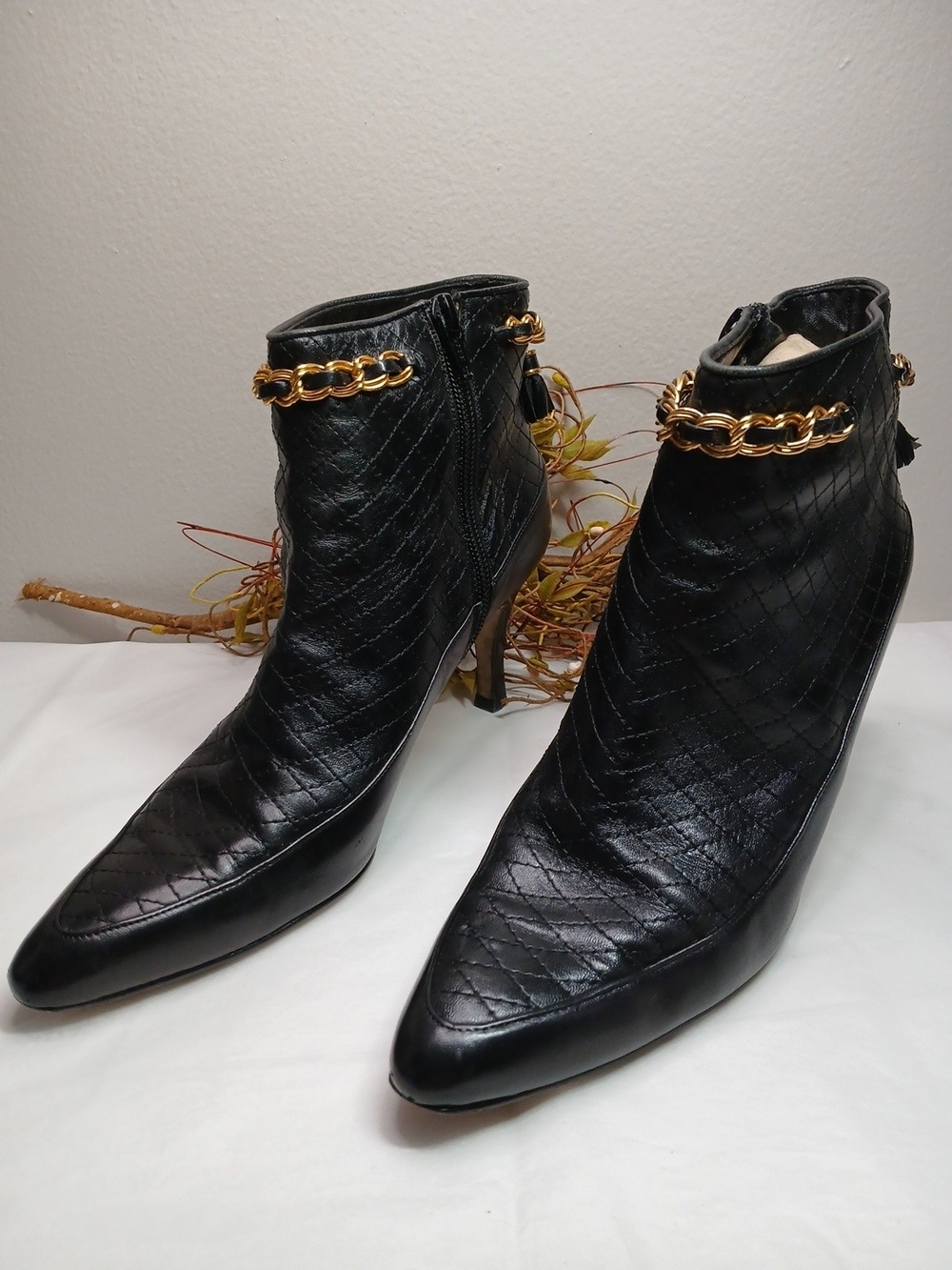 Vtg Bally Black Quilted Pointed-Toe Ankle Boots Gold Chain Accent Leather GUC